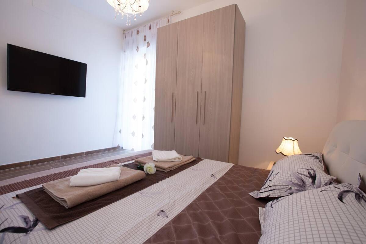 Residenza Alexander Luxury 1 Apartment Verona Luaran gambar